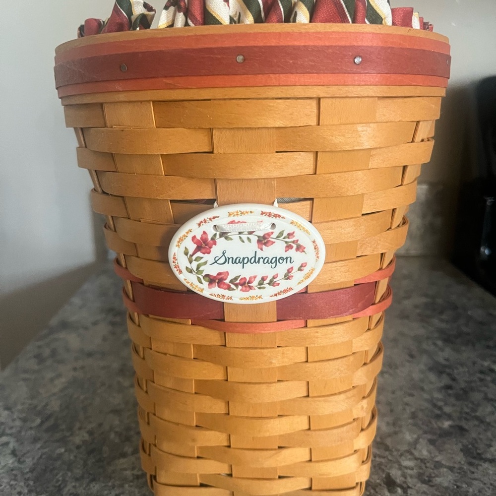 Longaberger Snapdragon Basket